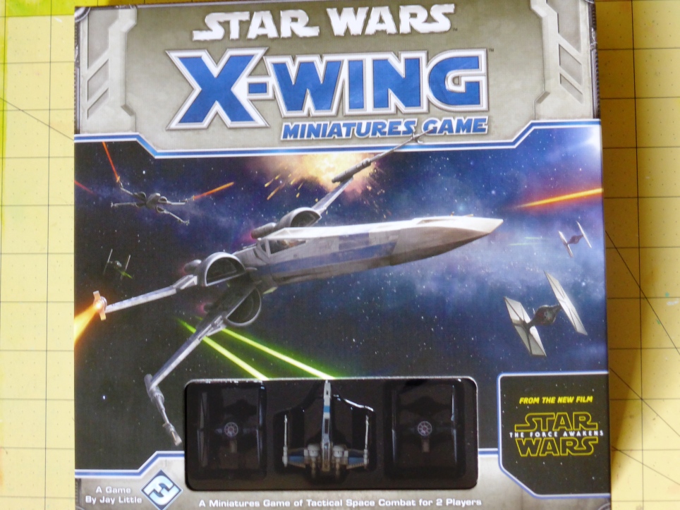 Unboxing New X-Wing Starter Set